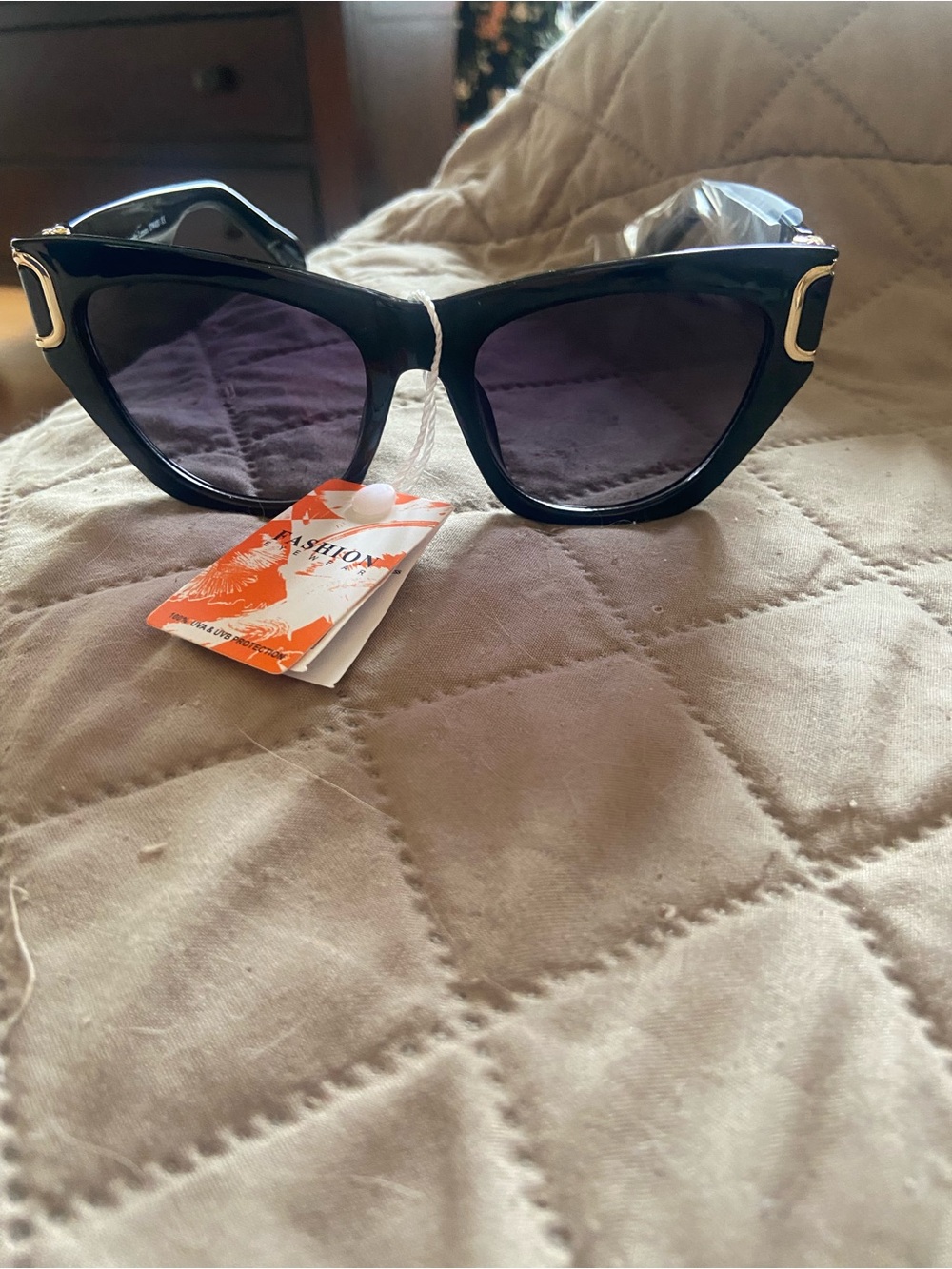 Black Sunglasses with Gold Temple Accents - Brand Unspecified 100% UV Protection
